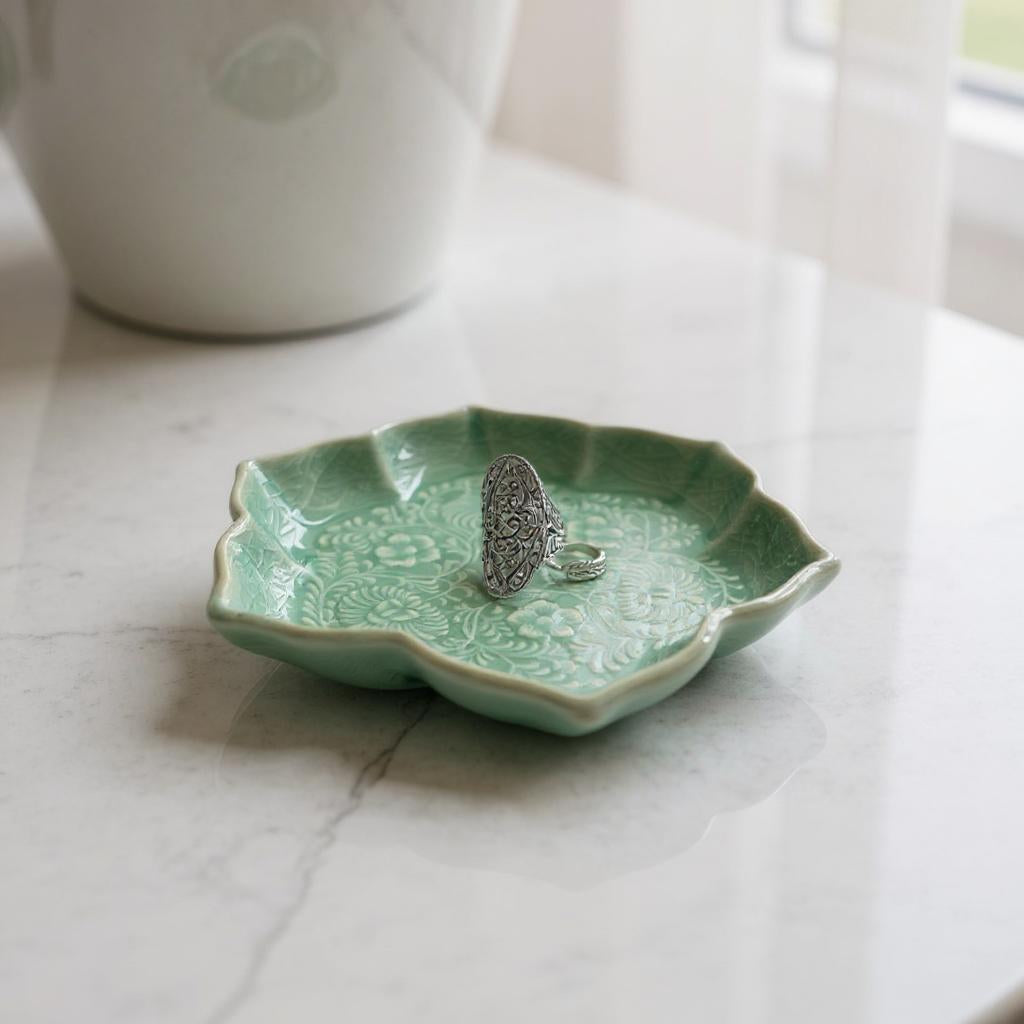 Kotobuki Floral Petal Dish Teal Lotus Flower 3.75"