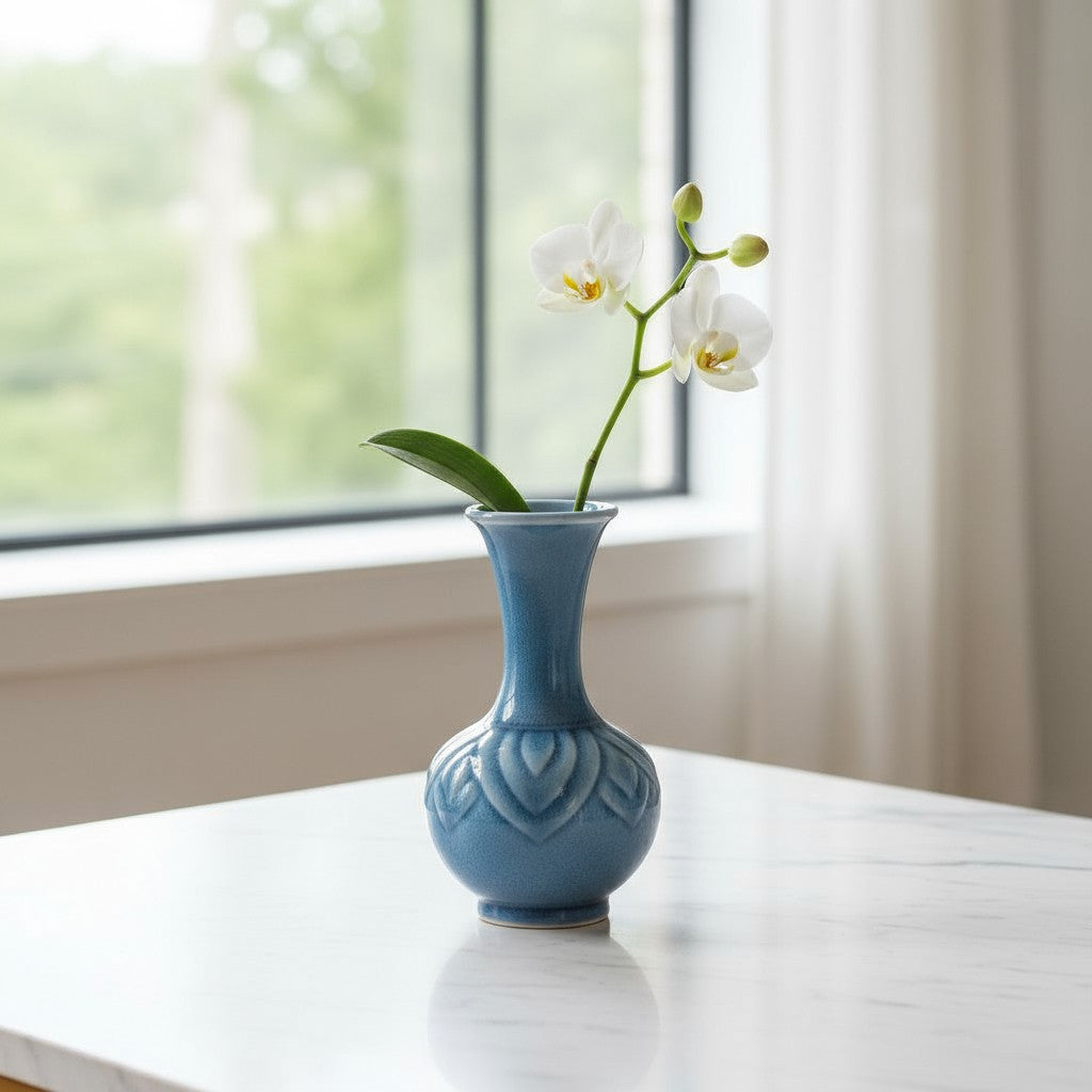 Vintage Handmade Siam Bud Vase